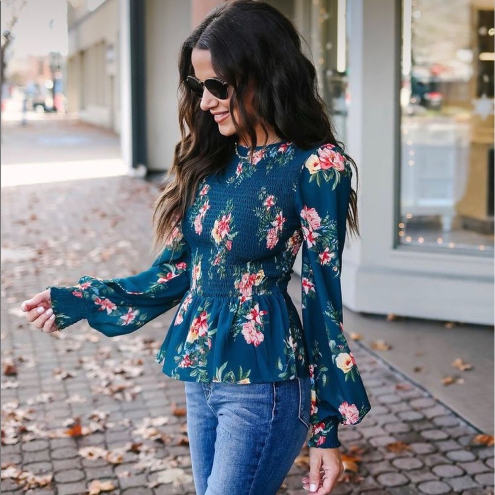 Vici Melara Floral Smocked Blouse Green - Large
